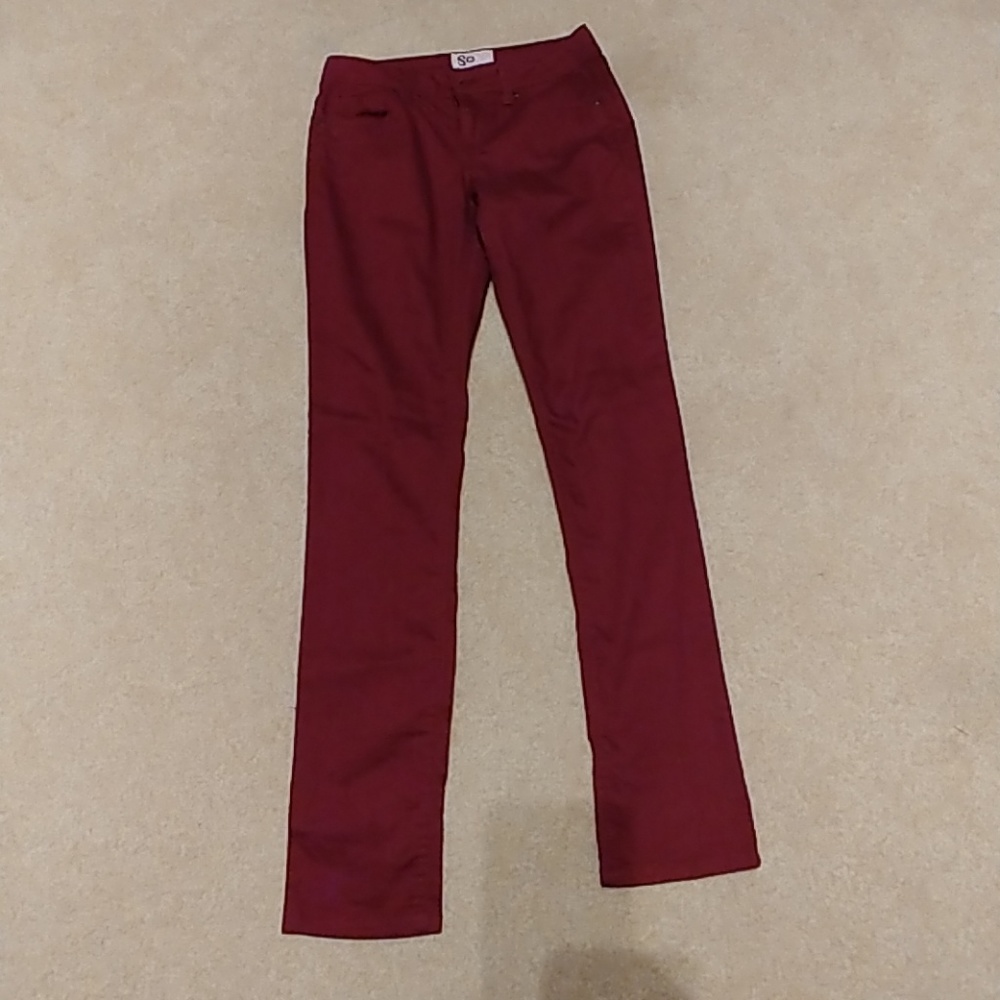 SO stretch burgundy straight leg Pants.